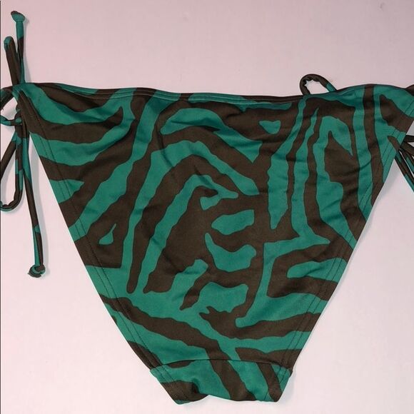 Victoria's Secret Bikini Bottom - Picture 5 of 7